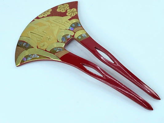 Japan Comb Kushi Kanzashi Keizan Gold Lacquer Split shank Makie wooden GS554