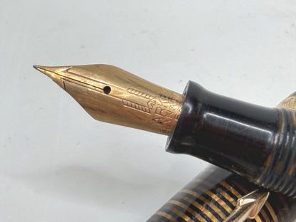 Vintage Parker Vacumatic Fountain Pen Striped Barrel Fine Nib SS299