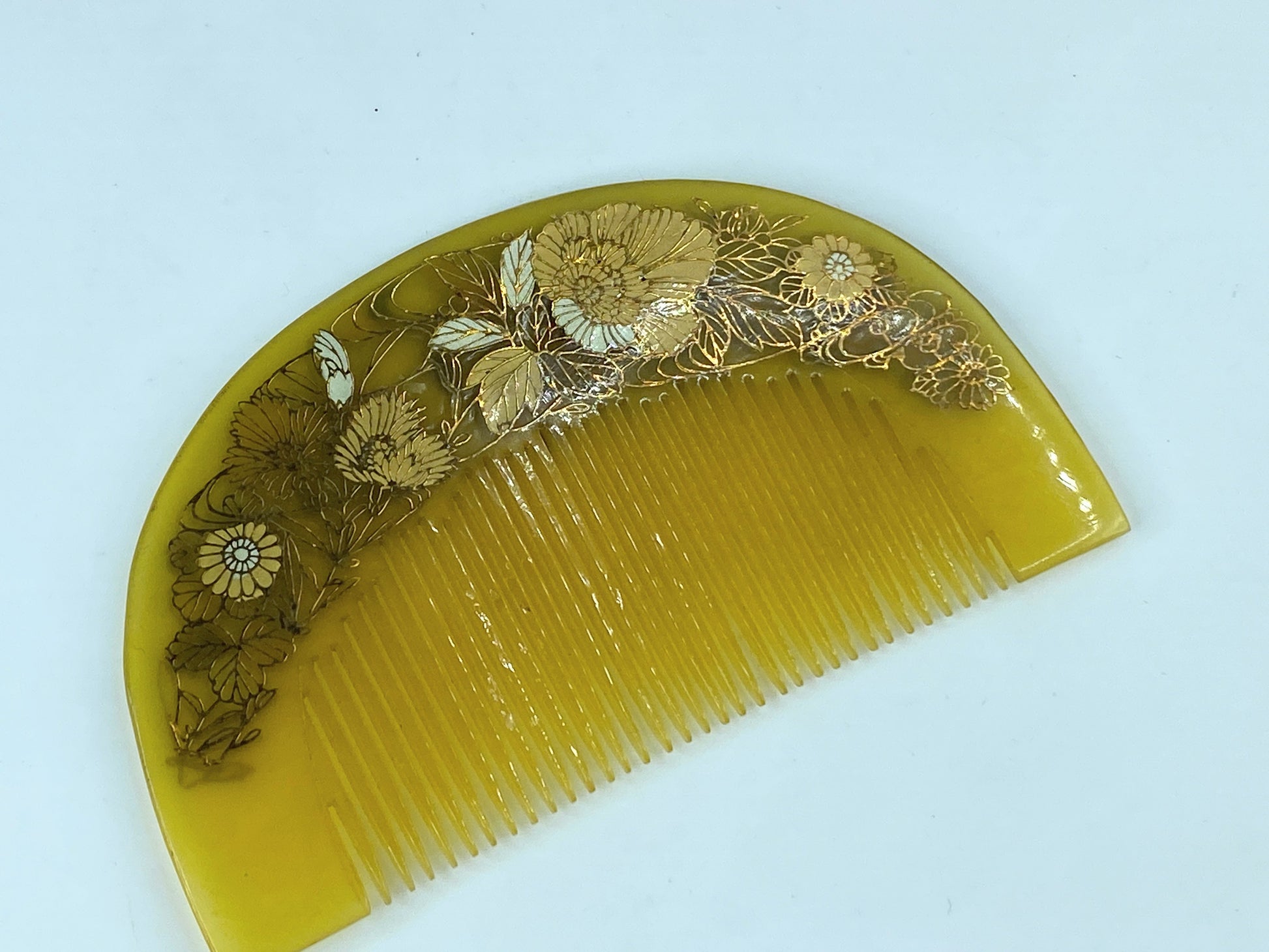 Japanese Decorated Gilt, Resinous, Kushi (Comb) & Kogai (HairStick) GS508