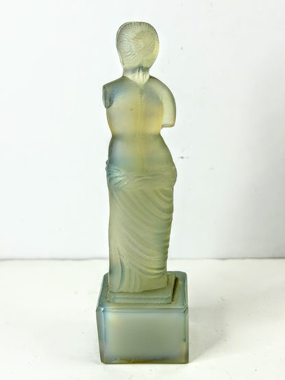 Sabino France Venus de Milo Opalescent Art Glass Figurine Vintage A1304