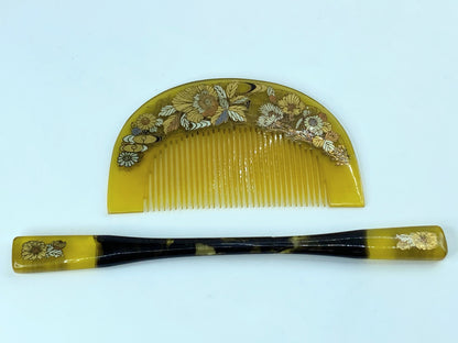 Japanese Decorated Gilt, Resinous, Kushi (Comb) & Kogai (HairStick) GS508