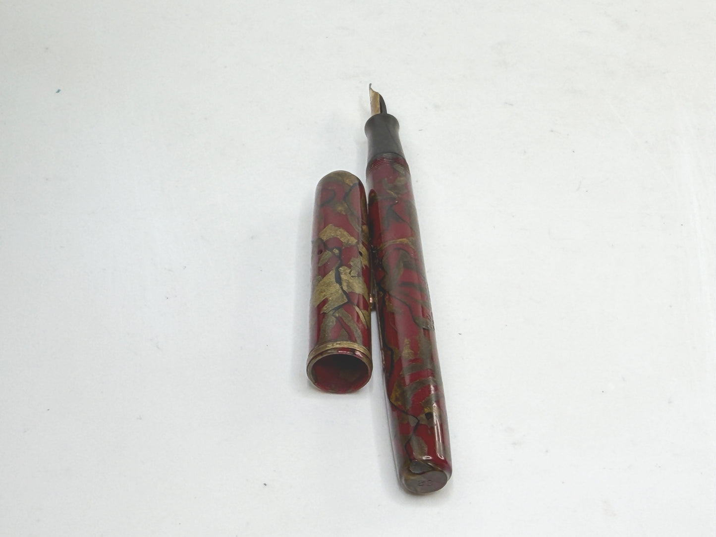 Vintage Rosewood Fountain Pen Iridium Point Germany Gold Trim Hardware SS269