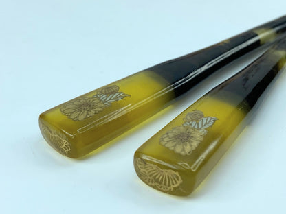 Japanese Decorated Gilt, Resinous, Kushi (Comb) & Kogai (HairStick) GS508