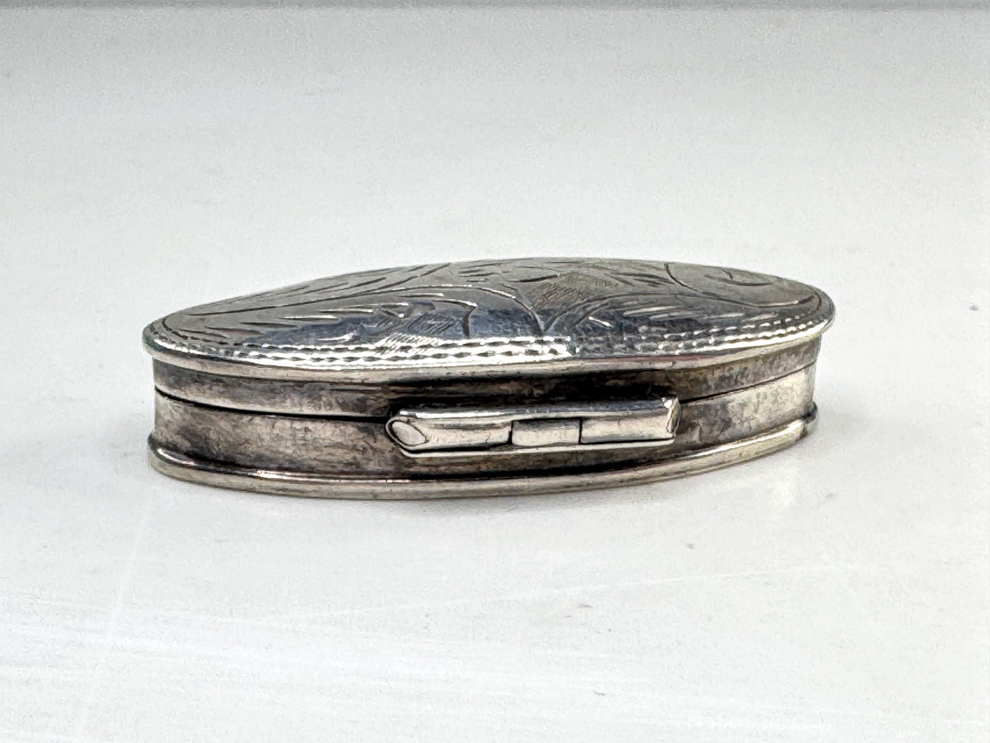 Vintage Italian Sterling Silver Ancona Provincial Pill Box 13g 48x18mm SS356