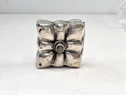 Vintage Sterling Silver Square Pill Box with Opal Inlay 26x26x15mm 8.6g SS359