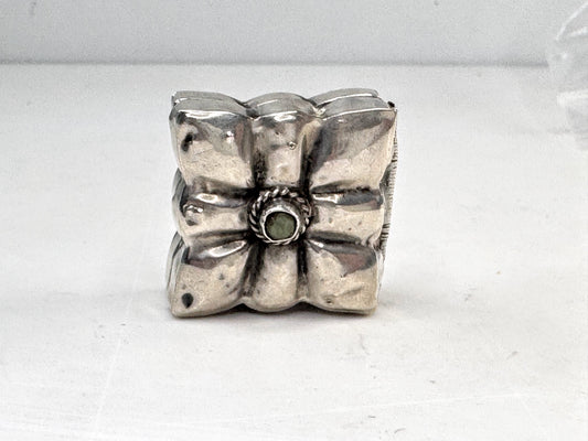Vintage Sterling Silver Square Pill Box with Opal Inlay 26x26x15mm 8.6g SS359