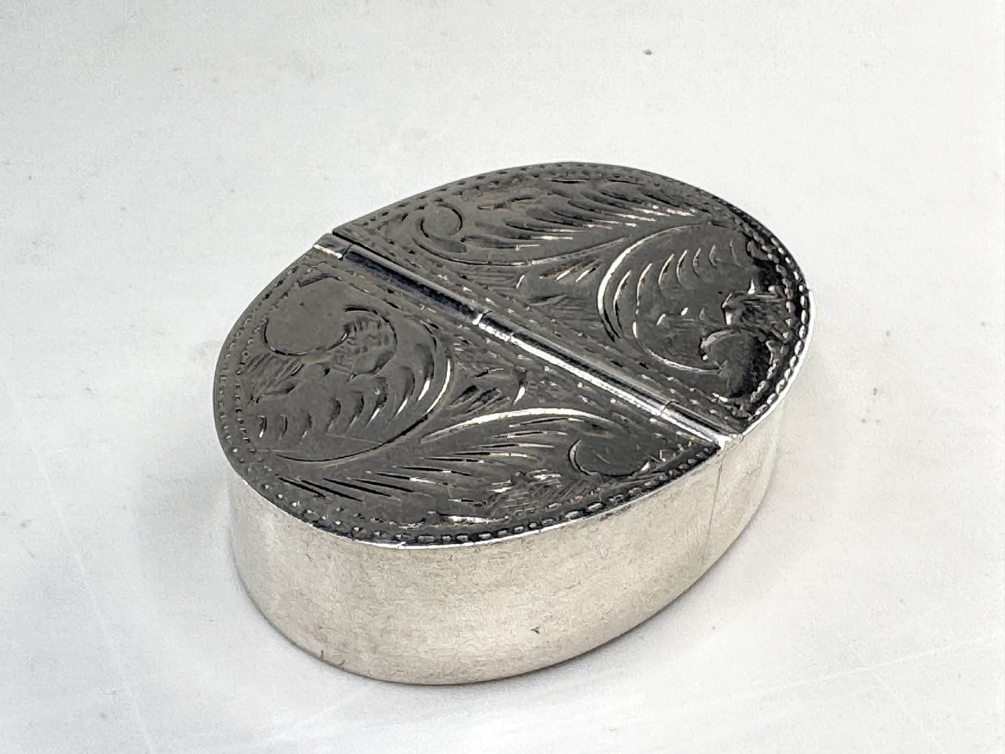 Vintage Sterling Silver Double Compartment Oval Pill Trinket Box SS360