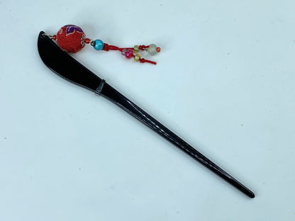 Rare Japanese Lacque black wooden Chirima ball crystal blue bead hairpin GS515