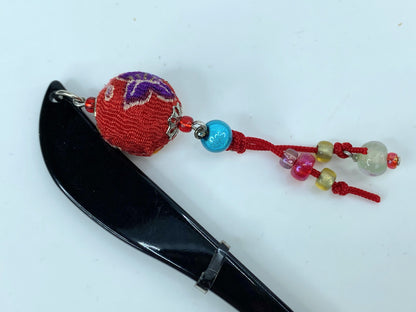 Rare Japanese Lacque black wooden Chirima ball crystal blue bead hairpin GS515