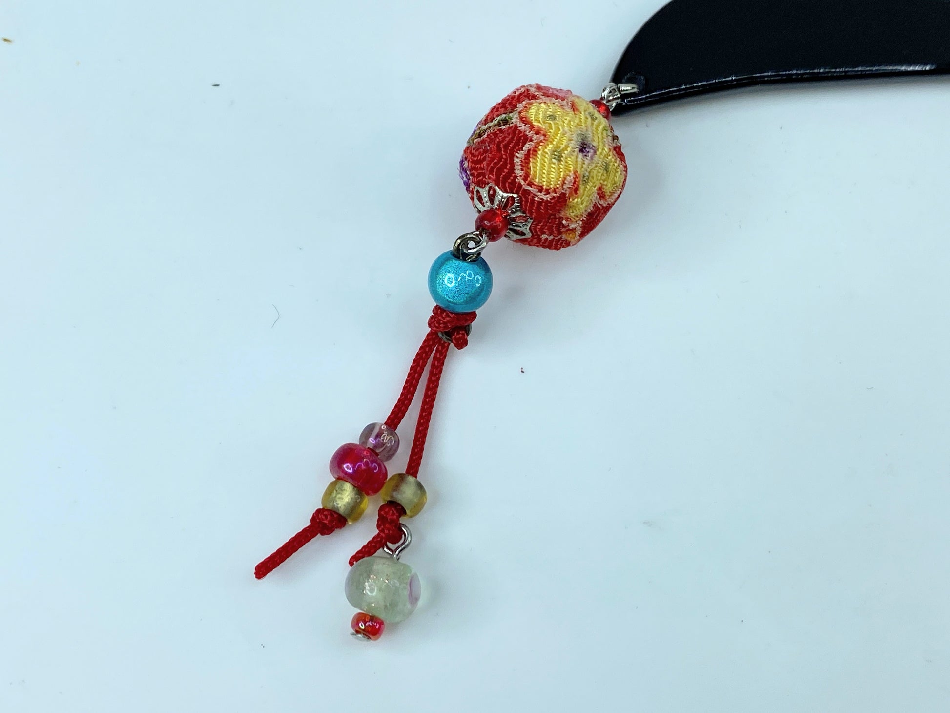 Rare Japanese Lacque black wooden Chirima ball crystal blue bead hairpin GS515