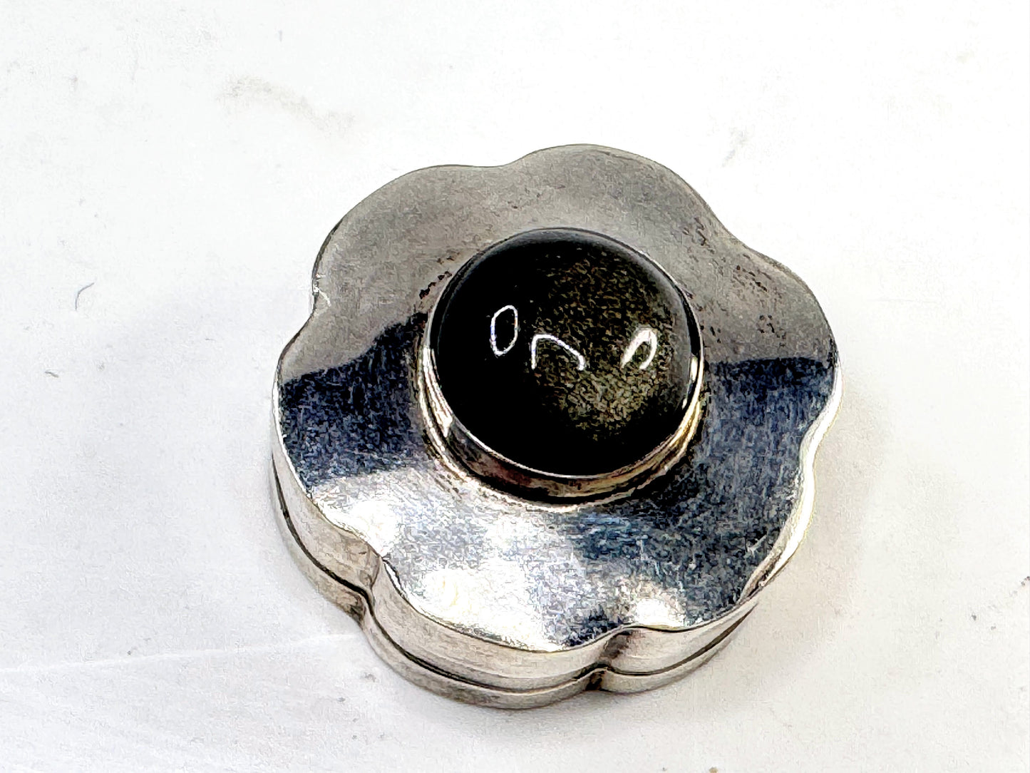 Vintage Sterling Silver Black Cat's Eye Flower Pill Trinket Box SS363