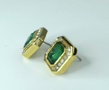 Christian Dior 1980s Gripoix Crystal Emerald Octagon pierced earrings JR9487