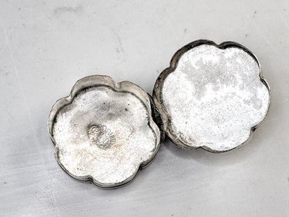 Vintage Sterling Silver Black Cat's Eye Flower Pill Trinket Box SS363
