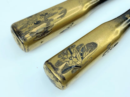 Japanese kanzashi comb and hairpin gold lacquer Pond flower Signed c1950 GS517