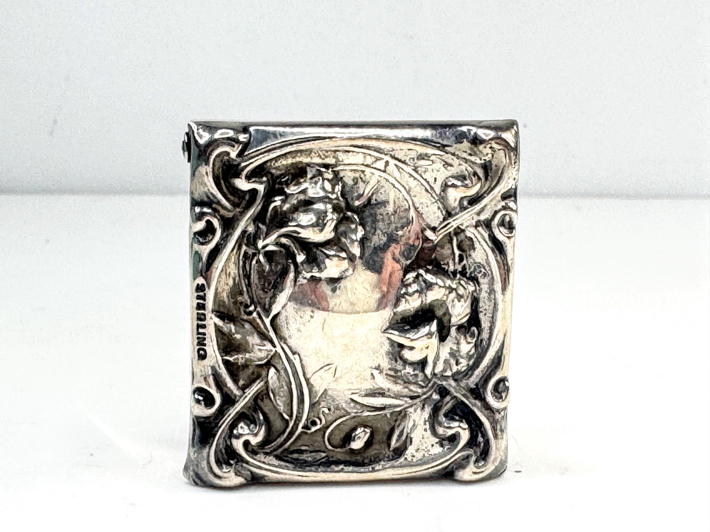 Antique Sterling Silver Art Nouveau Floral Trinket Pill Box SS365