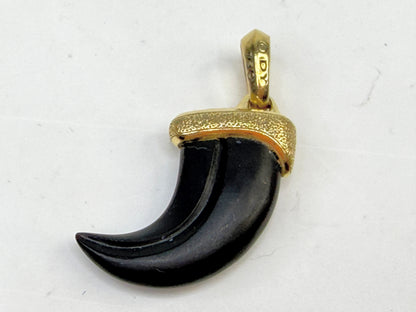 Vintage David Yurman 18K Yellow Gold Onyx Petrvs Claw Amulet Pendant JR1492