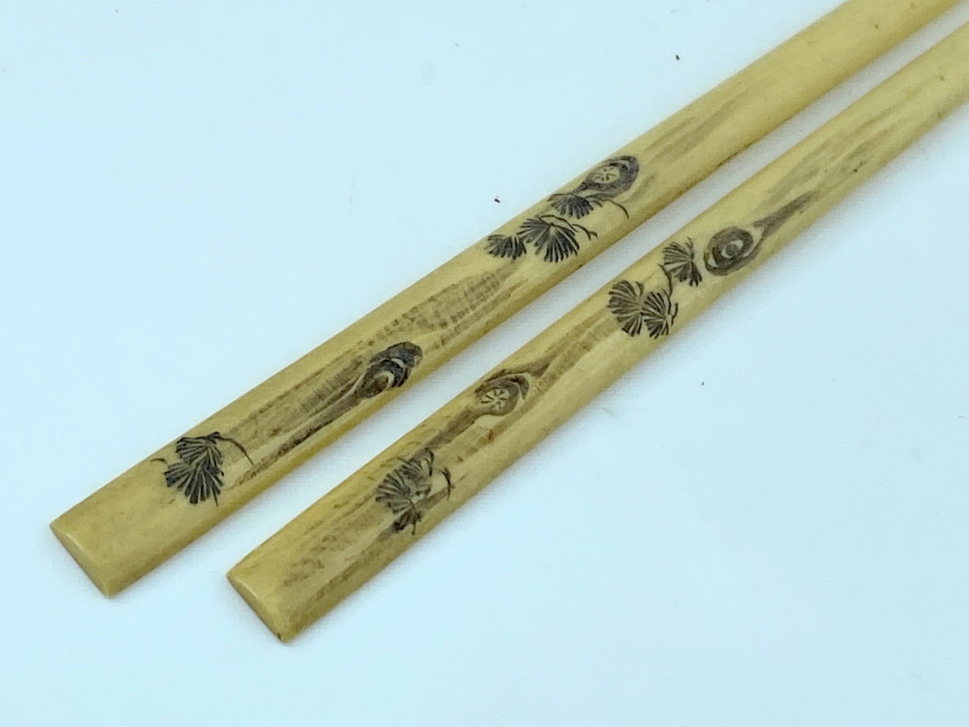 Art Deco Japanese Scrimshaw bone polychrome hairsticks 6.5" GS518