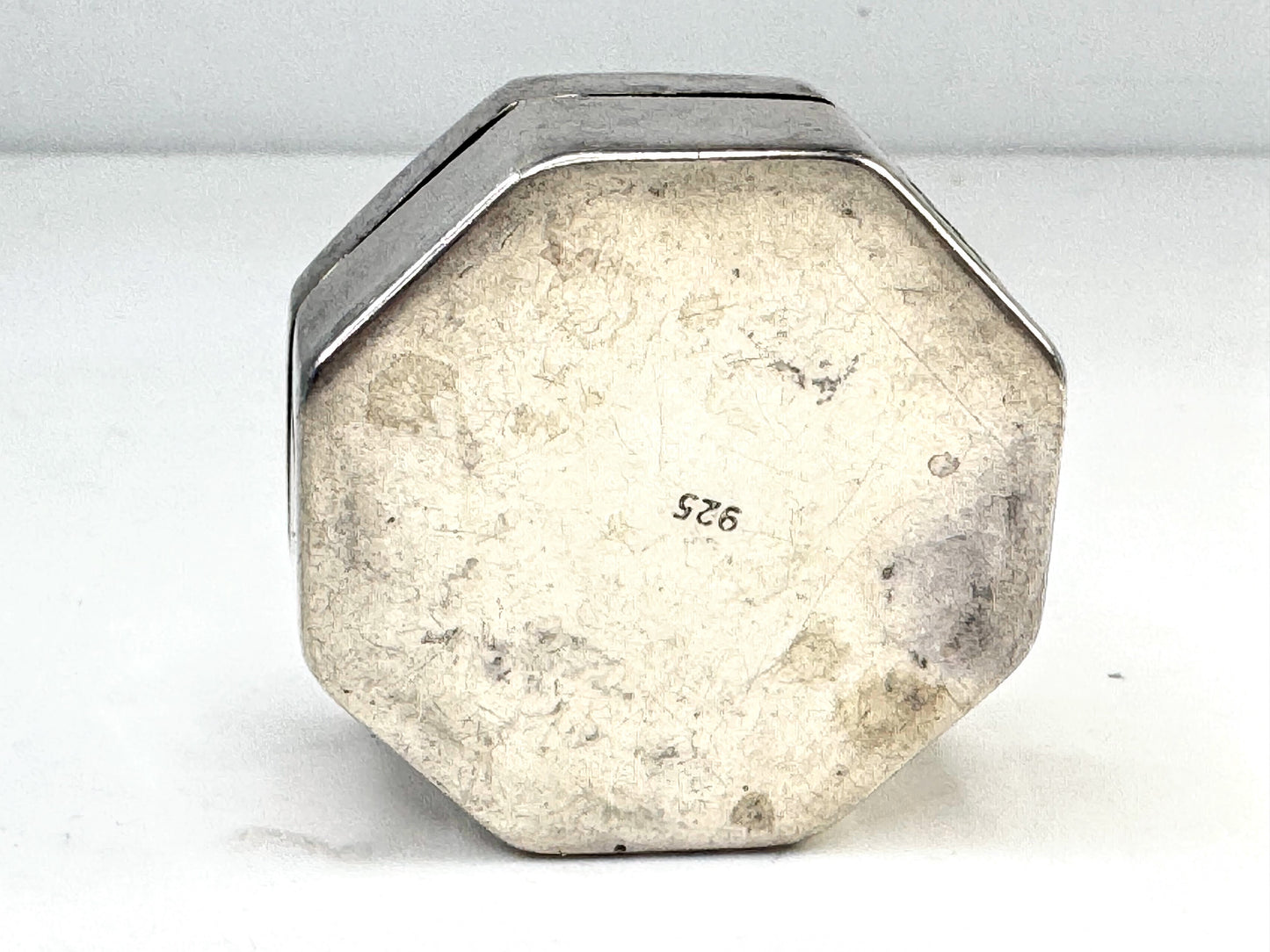 Vintage Sterling Silver Snowflake Hexagon Trinket Pill Box SS364