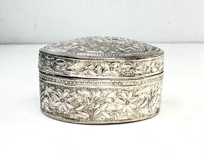 Vintage Sterling Silver Repousse Floral Oval Deep Trinket Box SS369 H925