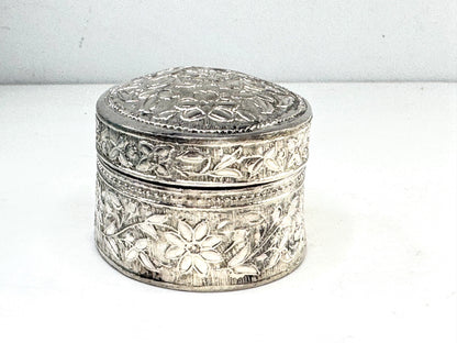 Vintage Sterling Silver Repousse Floral Oval Deep Trinket Box SS369 H925