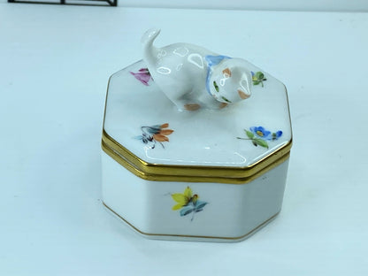 Herend Hungary Porcelain Funny Kitten Gold trimmed Finial Trinket Ring Octagonal