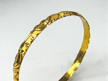 Handcrafted 22K Gold Child Bangle Bracelet Ornate Engraved Floral Texture JR2240