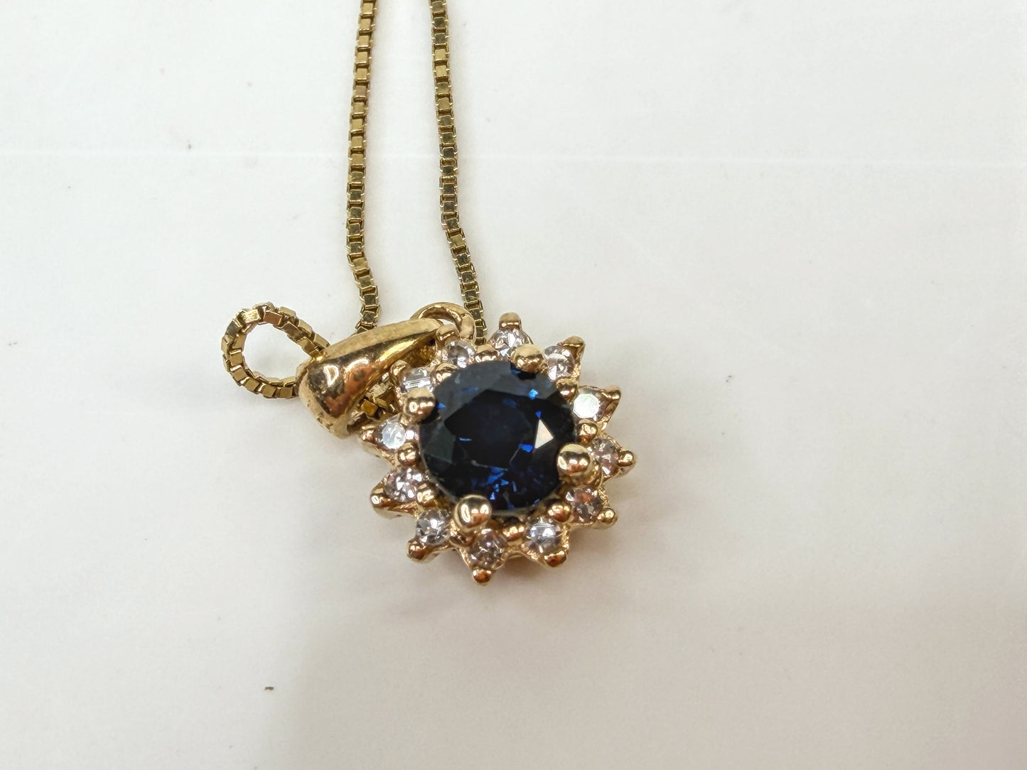Vintage 14K Gold Diamond and Sapphire Halo Necklace JR1500