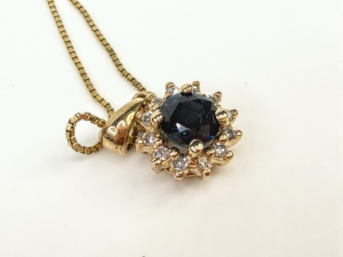 Vintage 14K Gold Diamond and Sapphire Halo Necklace JR1500