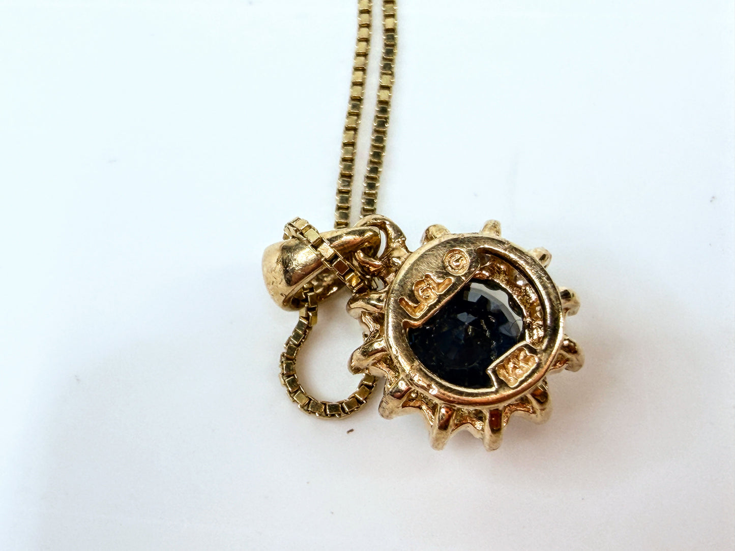 Vintage 14K Gold Diamond and Sapphire Halo Necklace JR1500