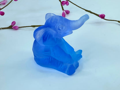 Daum - Crystal Mini Elephant in Blue 7cm