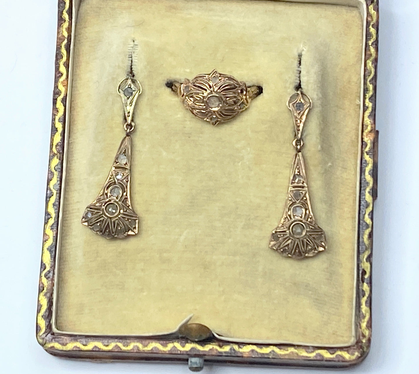 Barcelona Art Deco Diamond 10K Chandelier Earrings & ring set in box 3.3g JR9722