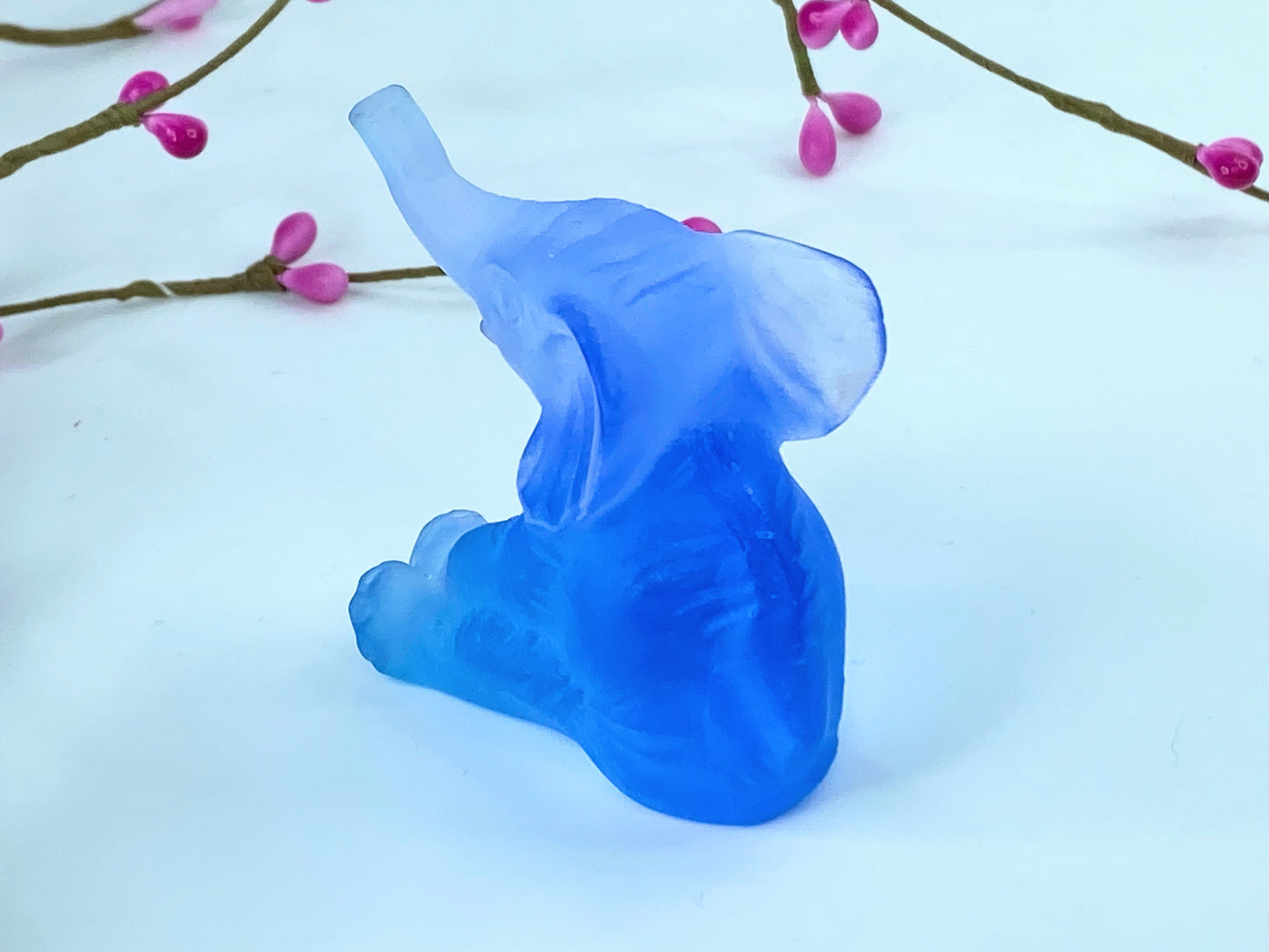 Daum - Crystal Mini Elephant in Blue 7cm