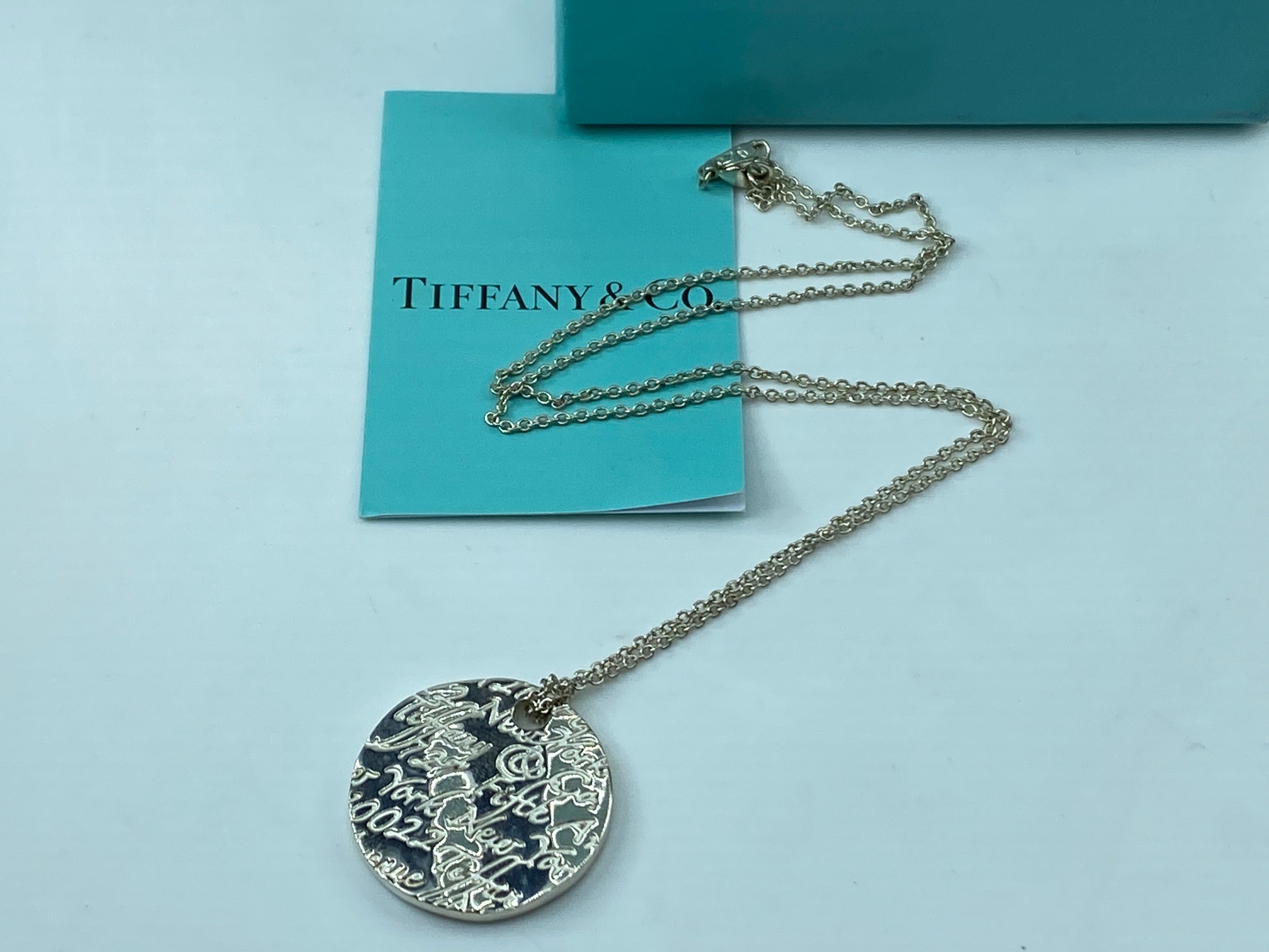 Tiffany & Co. Sterling Silver Wavy Notes Fifth Ave Disc Necklace 10.9g JR361