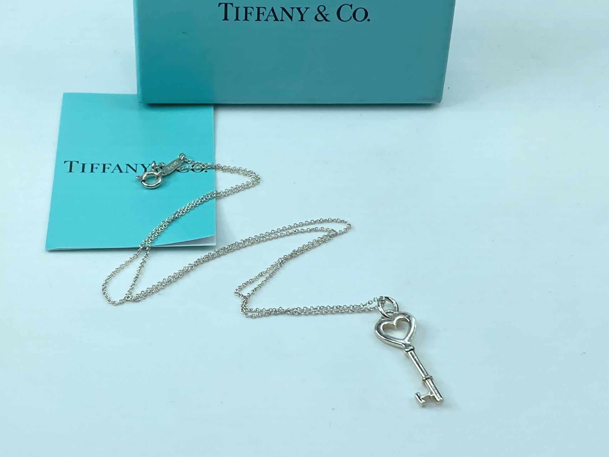 Tiffany & Co. Sterling Silver 925 Heart Key Pendant Necklace 18.5" JR363