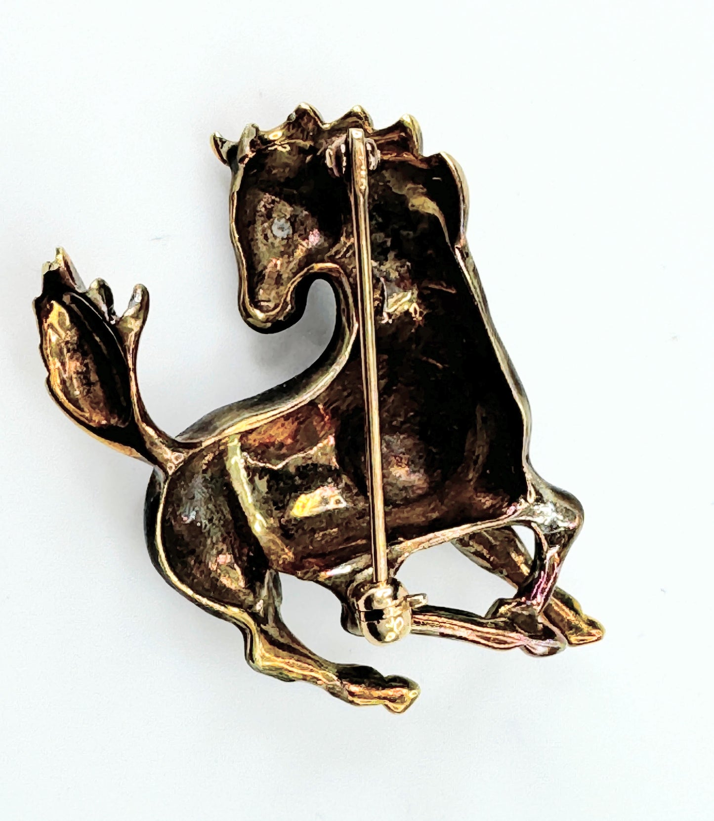 14K yellow brown Enamel Running Horse with diamond eye JR9507