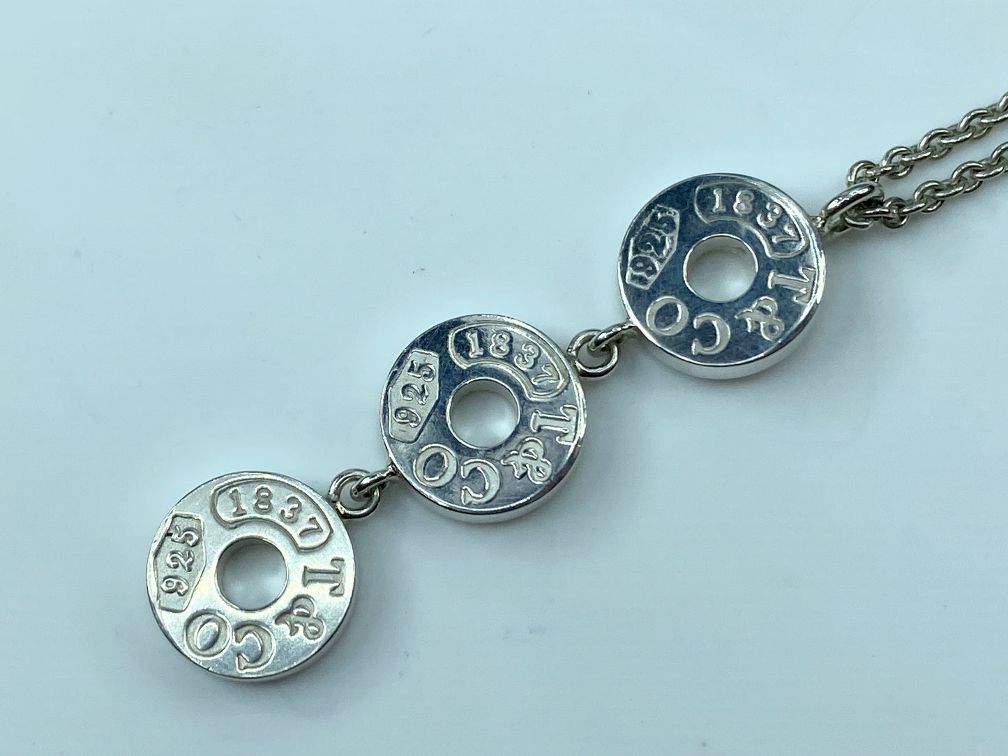 Tiffany & Co Sterling 1837 Triple 3 Circle Disc Drop Pendant Necklace 18" JR366