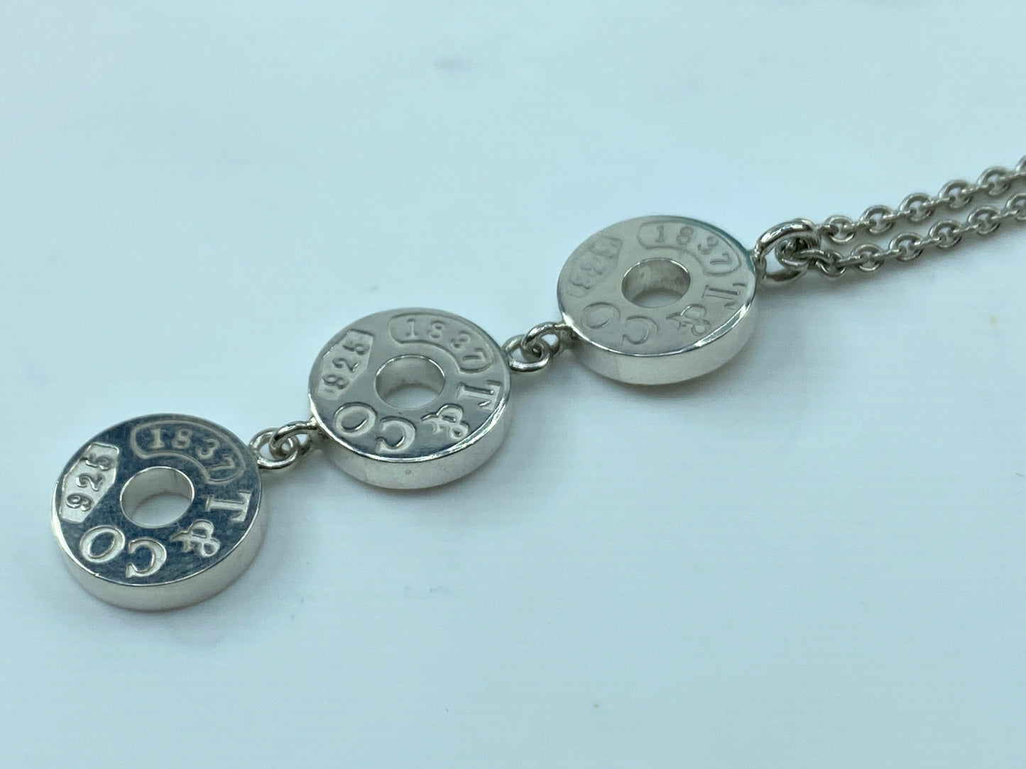 Tiffany & Co Sterling 1837 Triple 3 Circle Disc Drop Pendant Necklace 18" JR366
