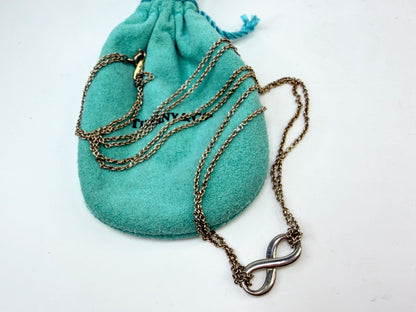 Vintage Tiffany & Co. Sterling Silver Infinity Pendant Necklace JR1513