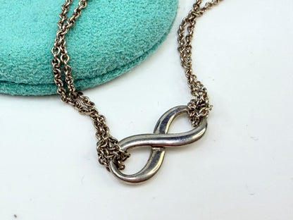 Vintage Tiffany & Co. Sterling Silver Infinity Pendant Necklace JR1513