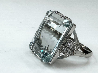 Mid-Century Platinum 19.50 Carat Aquamarine and Diamond Ring 11.4g s6.75 JR9394