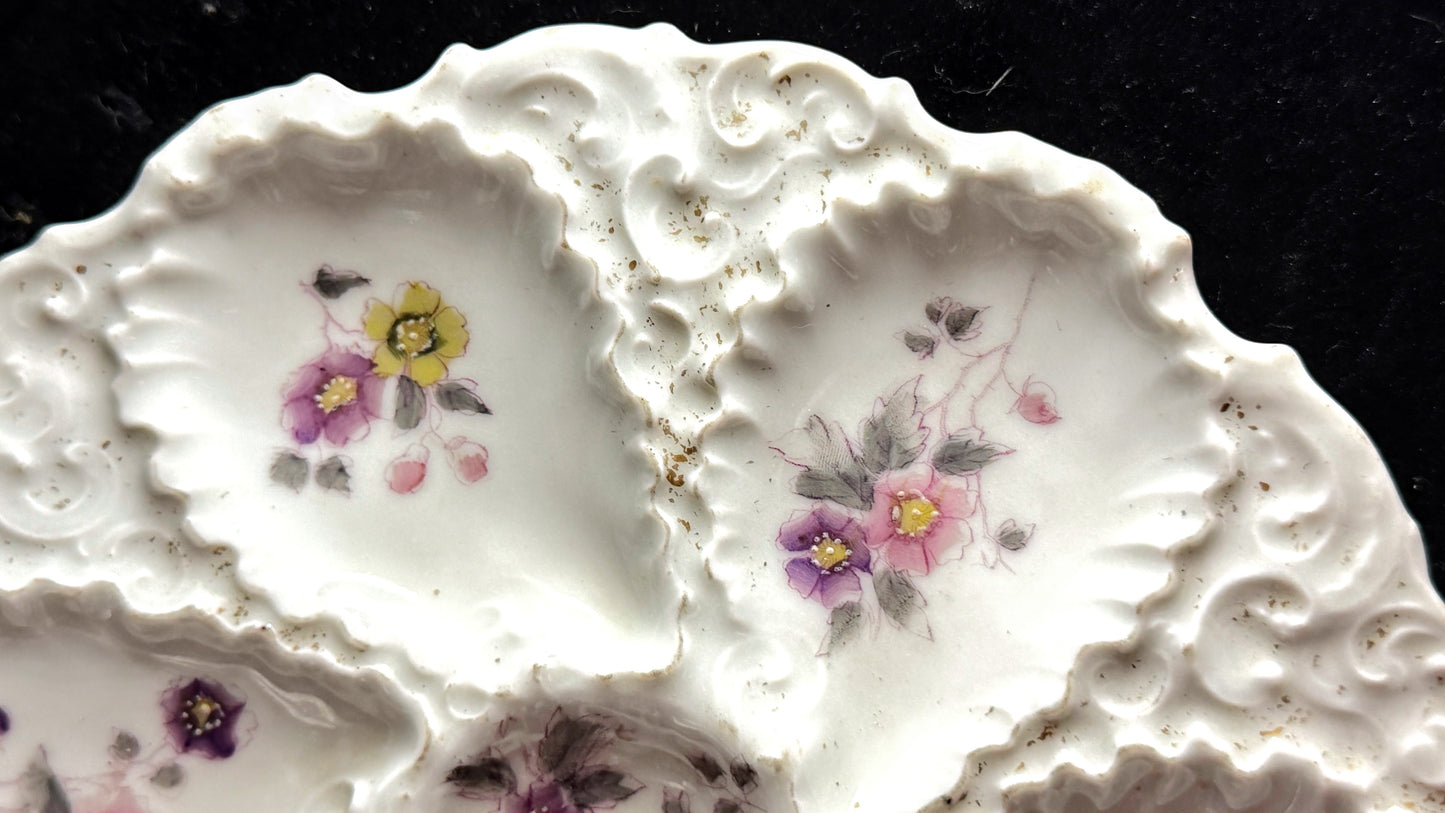 Antique Limoges Oyster Plate Floral Relief Embossed Wells A893