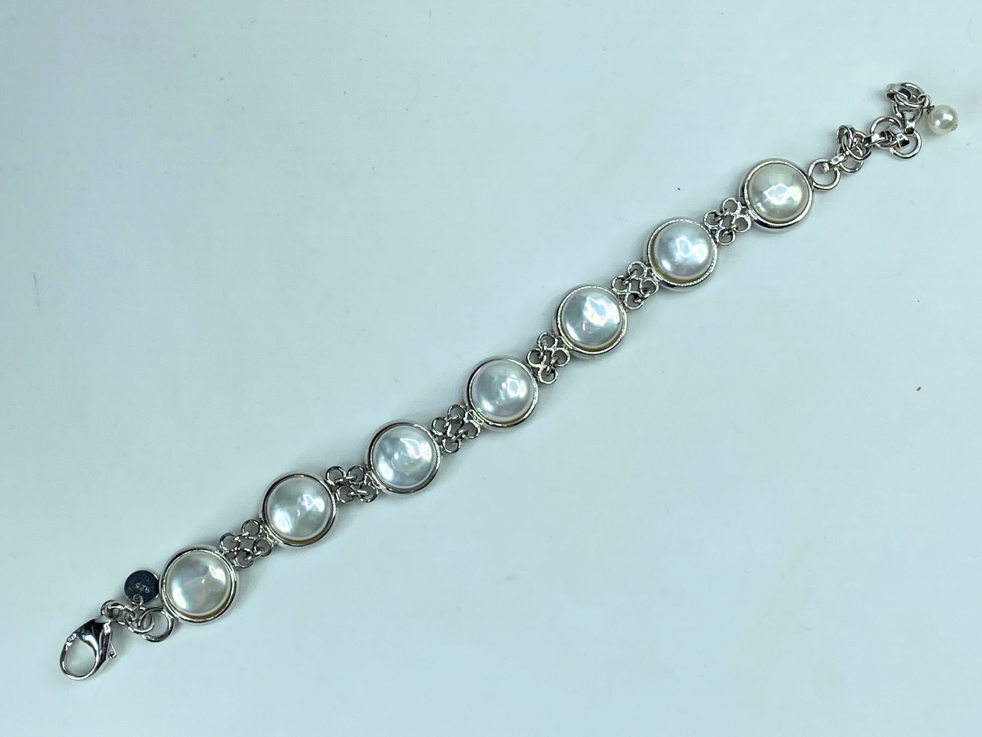 Tiffany & Co. Sterling silver Retired Iridesse Pearl bezel link bracelet JR382