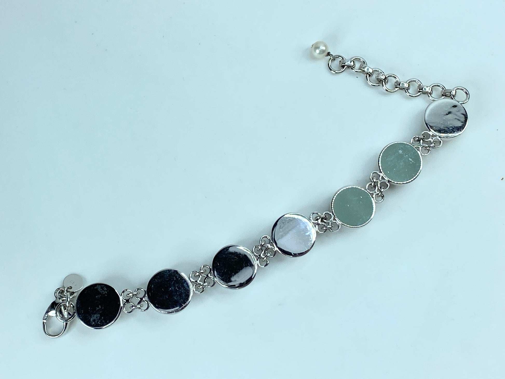 Tiffany & Co. Sterling silver Retired Iridesse Pearl bezel link bracelet JR382