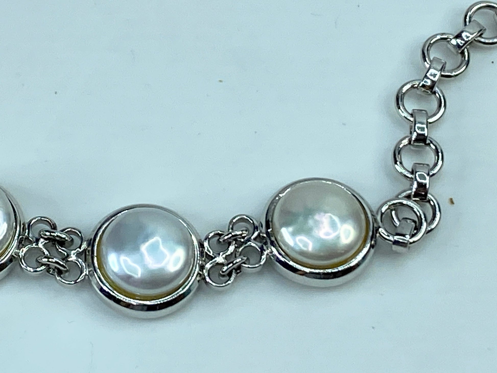 Tiffany & Co. Sterling silver Retired Iridesse Pearl bezel link bracelet JR382