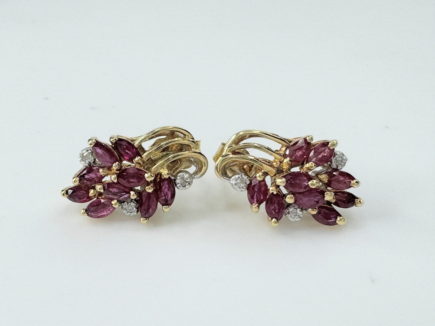 14K Yellow Gold Red Ruby & Diamond Cluster Pierced Earrings JR9398