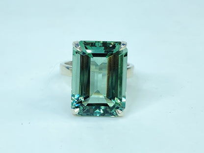 Vintage Tiffany Green Amethyst Ring 10 Carat Emerald Cut Prasiolite 7.3g JR978