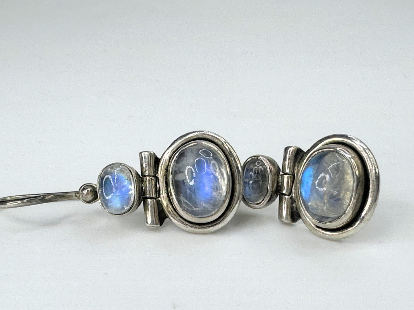 Sterling silver 925 Rainbow Moonstone cabochon earrings JR9401