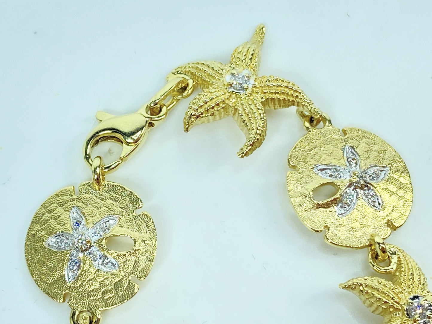 14K gold Sea Life 0.5ct Diamond Large Shell, Starfish, Sea Dollar bracelet JR979