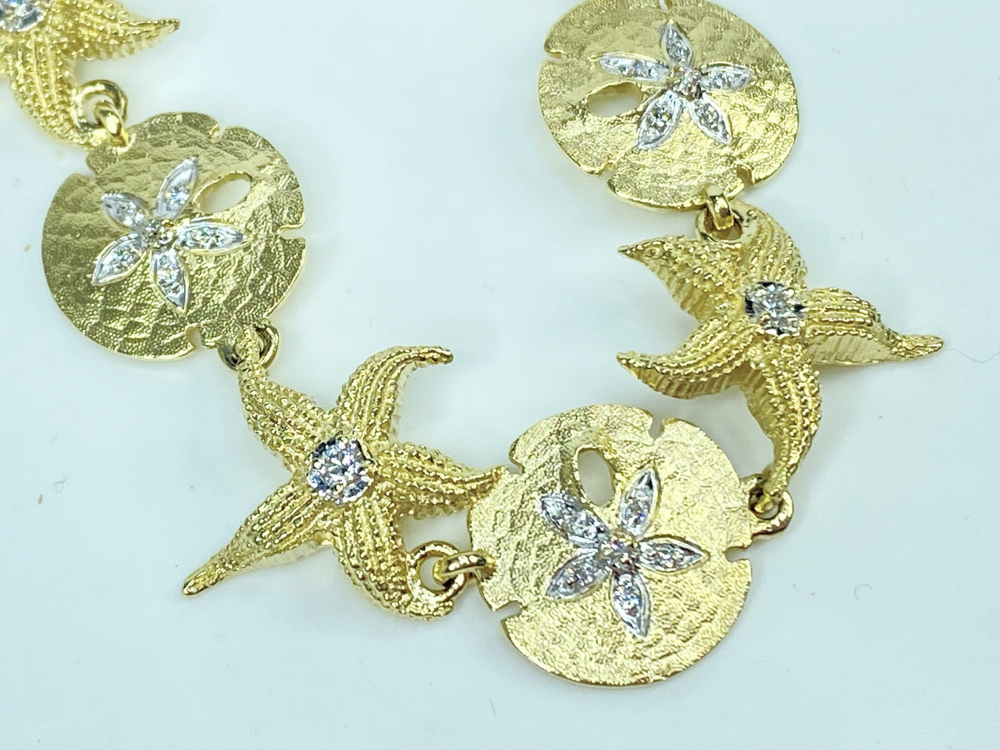 14K gold Sea Life 0.5ct Diamond Large Shell, Starfish, Sea Dollar bracelet JR979