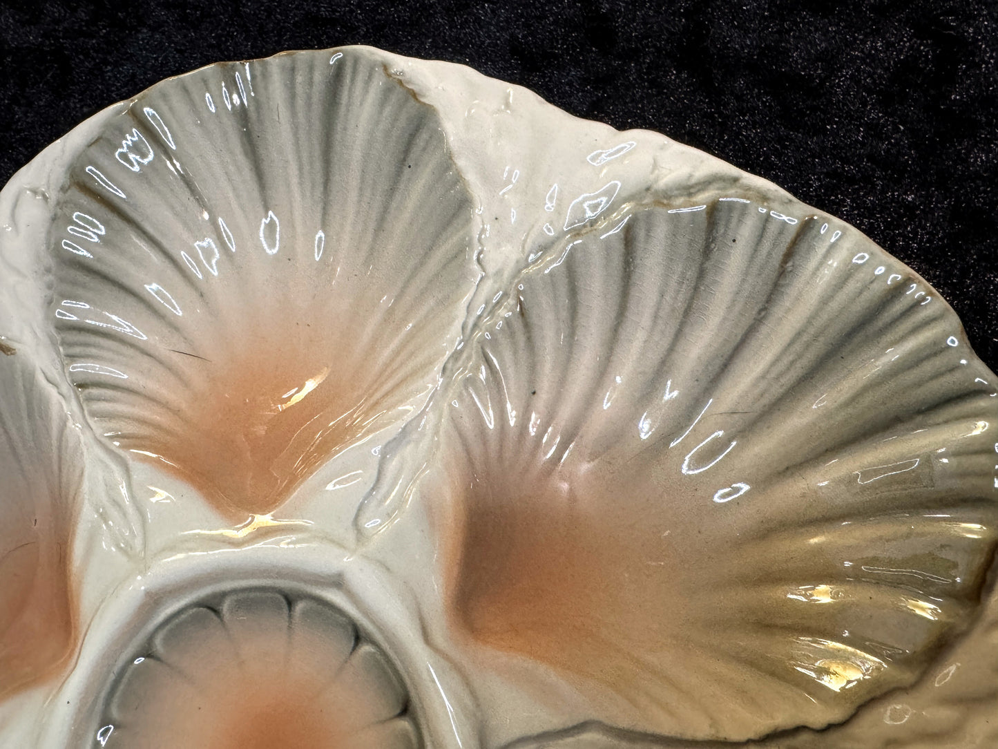 Vintage Sarreguemines France Oyster Plate Majolica 9.125” A941